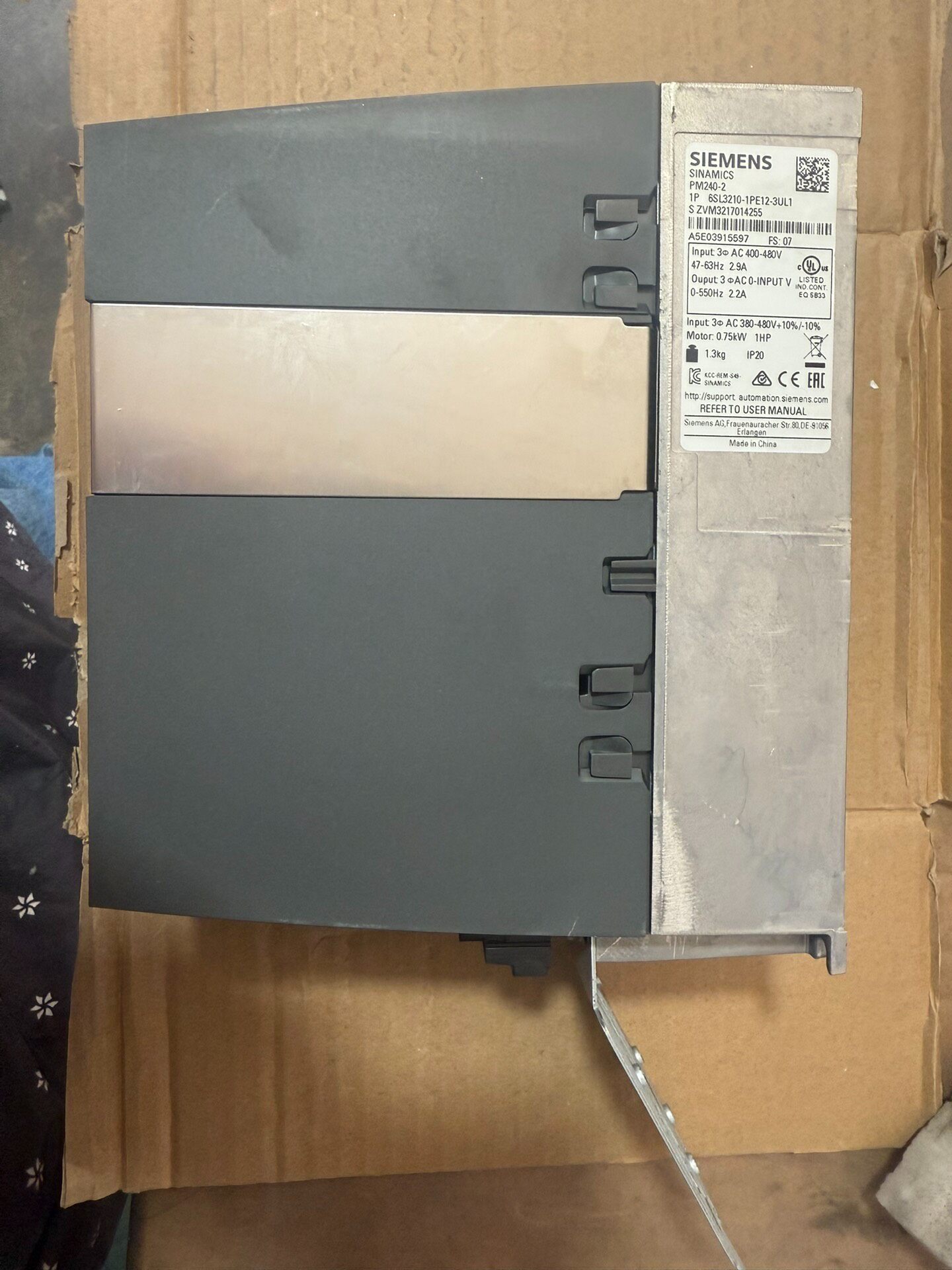 Siemens 6SL3210-1PE12-3AL1 PM240-2 2