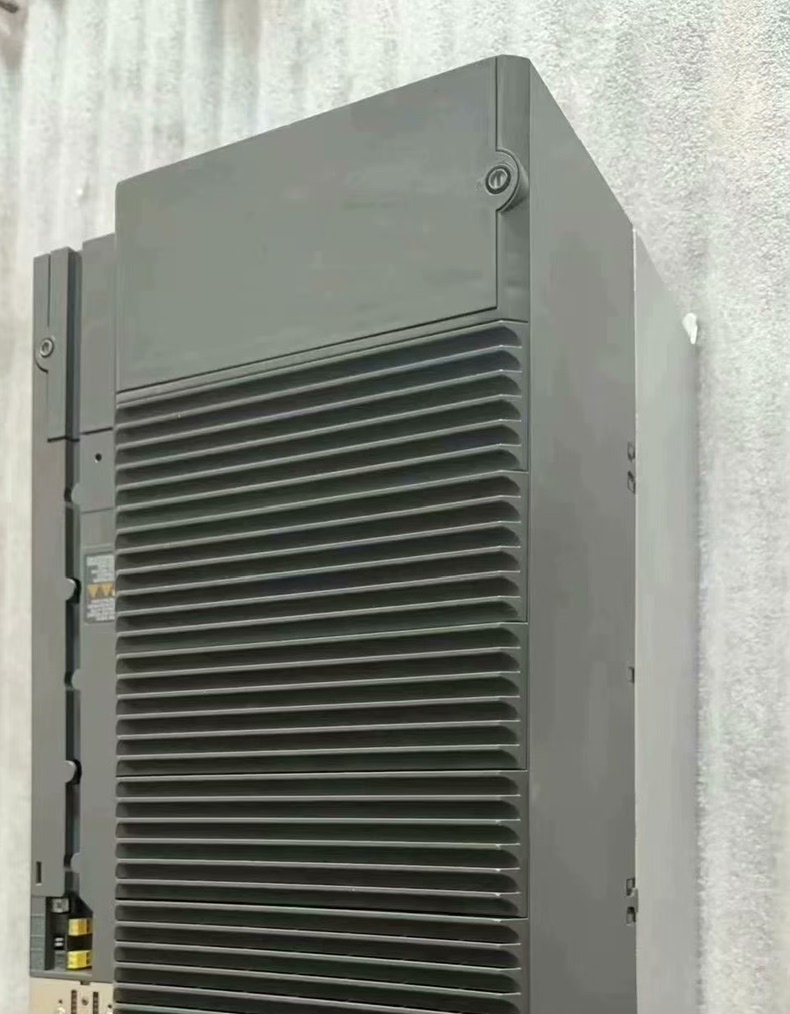 Siemens 6SL3210-1PE31-5AL0 PM240-2 2