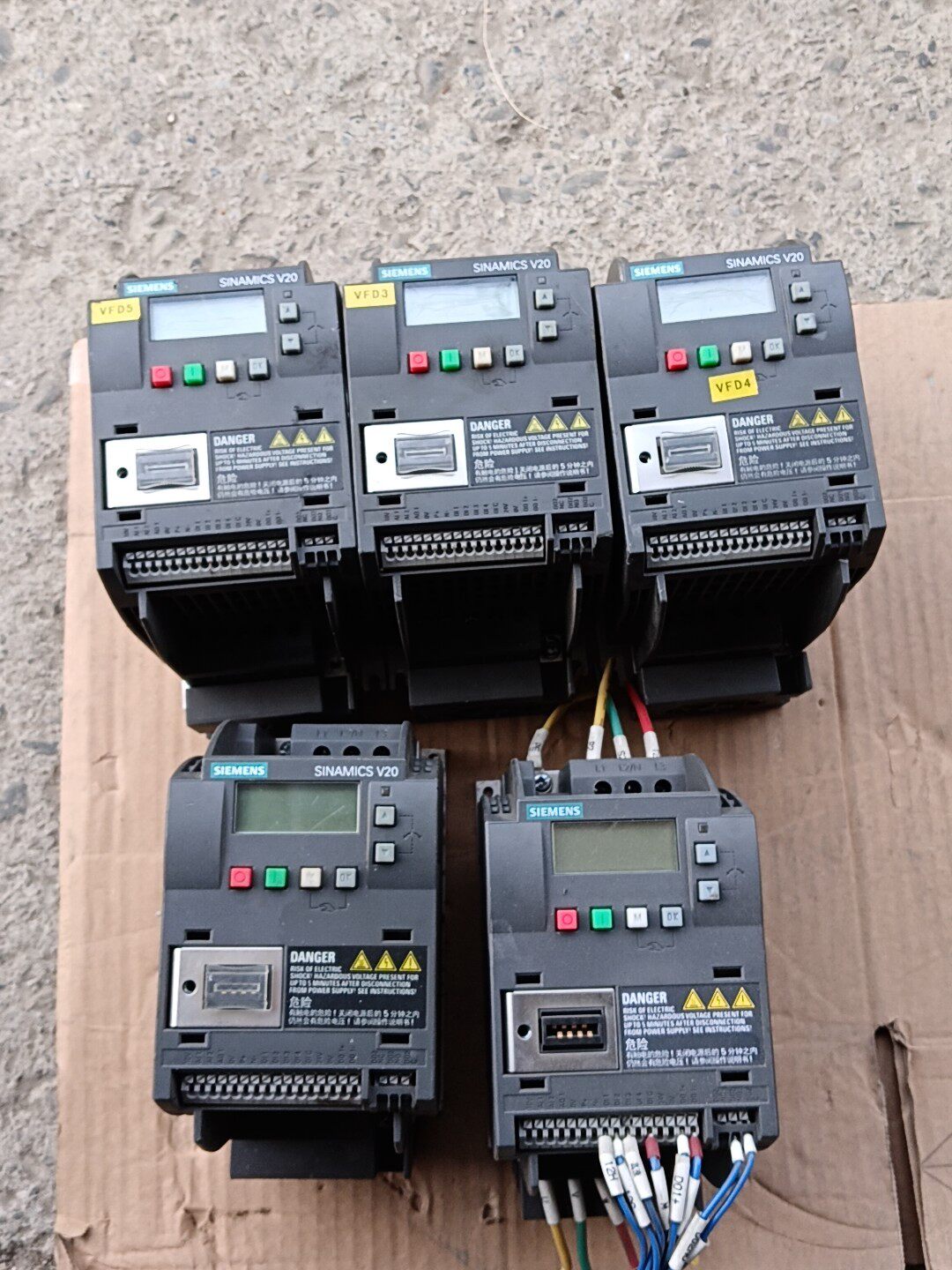 Siemens 6SL3210-5BE21-1UV0 SINAMICS V20 Преобразователь частоты