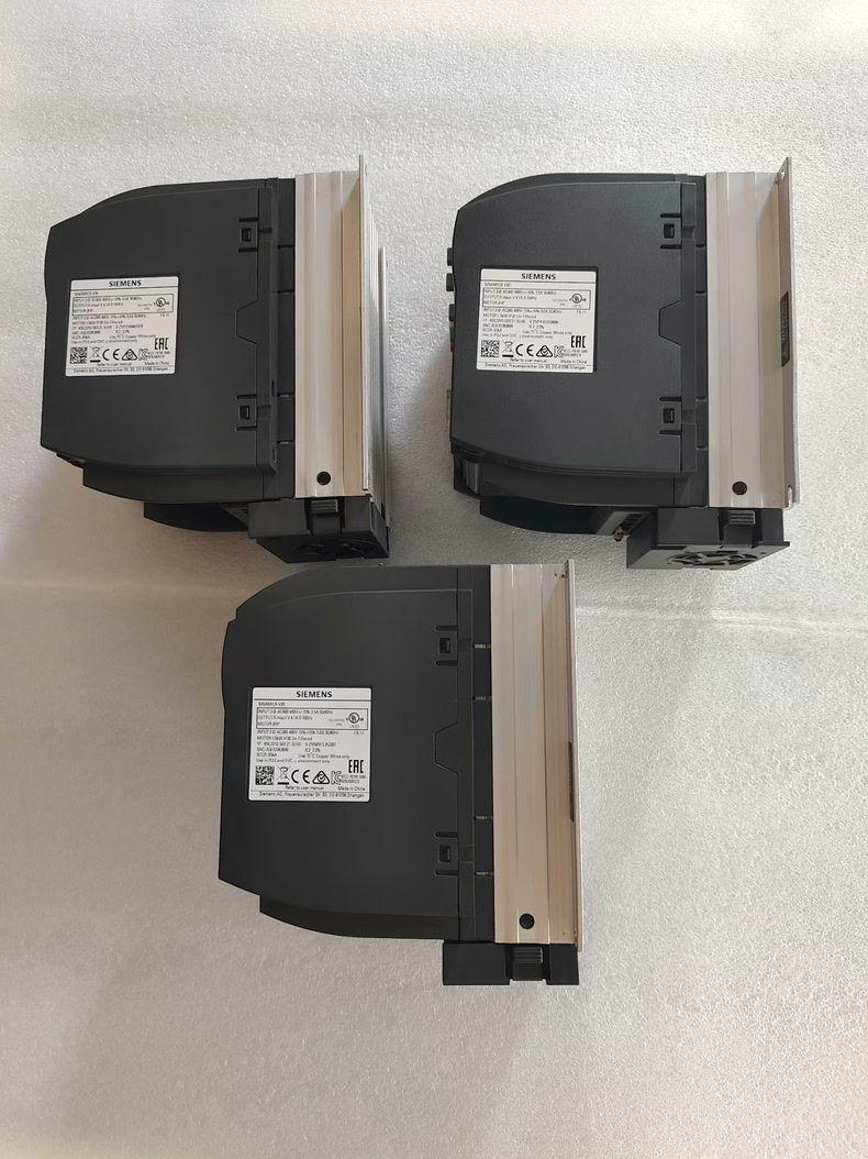 Siemens 6SL3210-5BE21-5UV0 SINAMICS V20 Преобразователь частоты 3