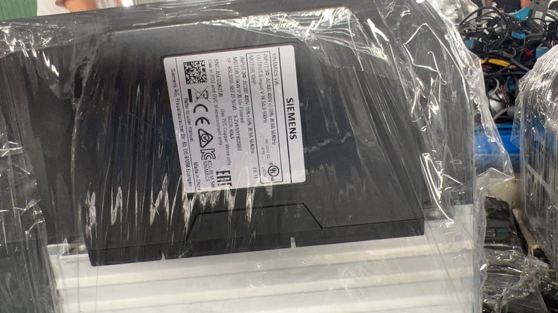 Siemens 6SL3210-5BE27-5UV0 SINAMICS V20 Преобразователь частоты 2