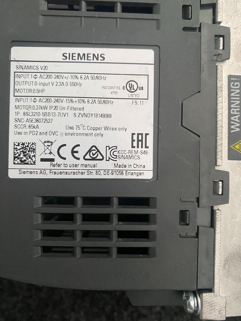 Siemens 6SL3210-5BB13-7UV1 SINAMICS V20 Преобразователь частоты 3