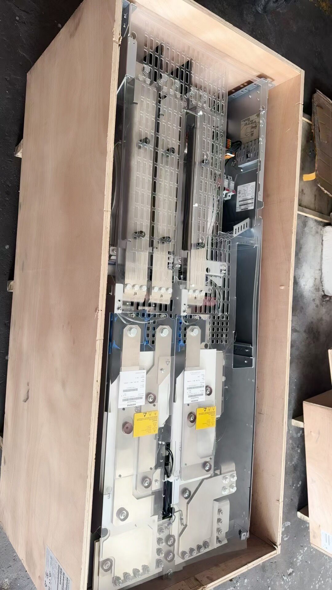Siemens 6SL3310-1GE37-5AA3 SINAMICS G130 Преобразователь частоты