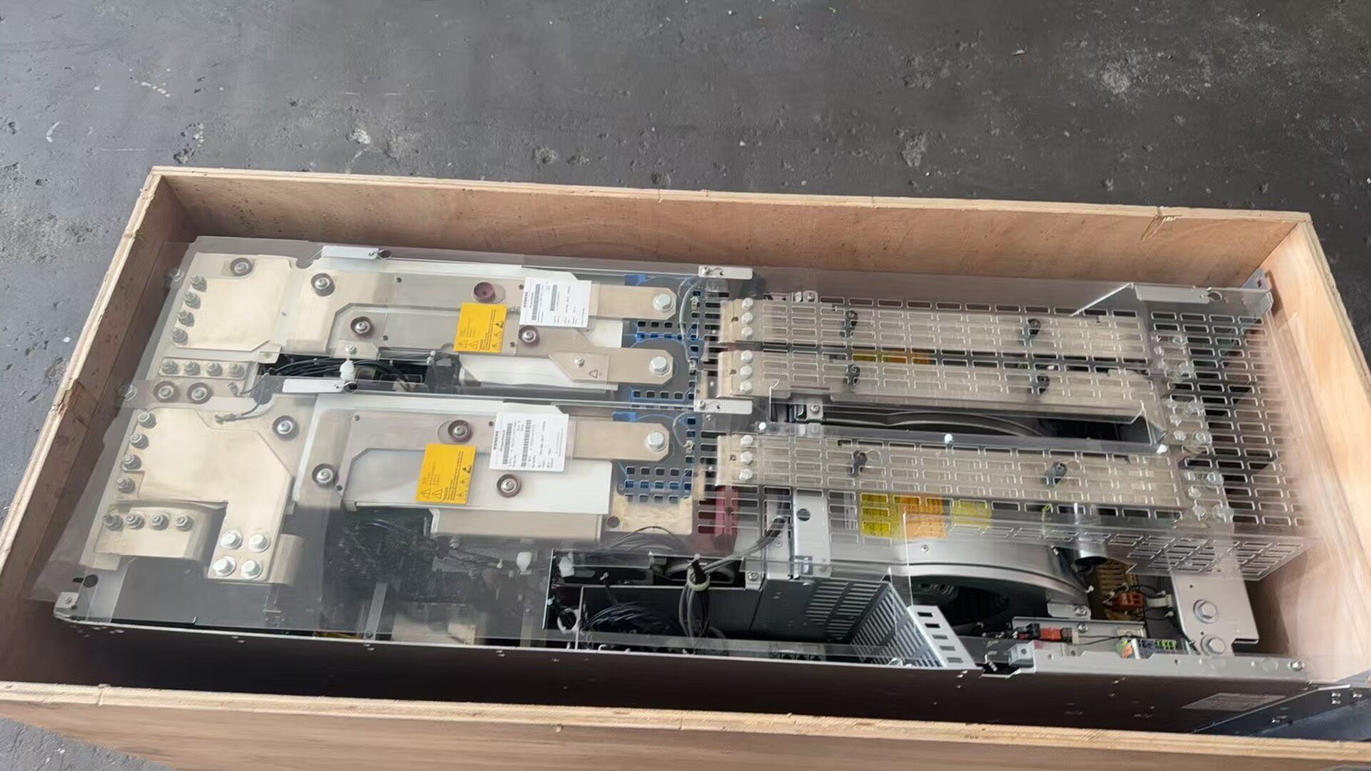 Siemens 6SL3310-1GE37-5AA3 SINAMICS G130 Преобразователь частоты 3