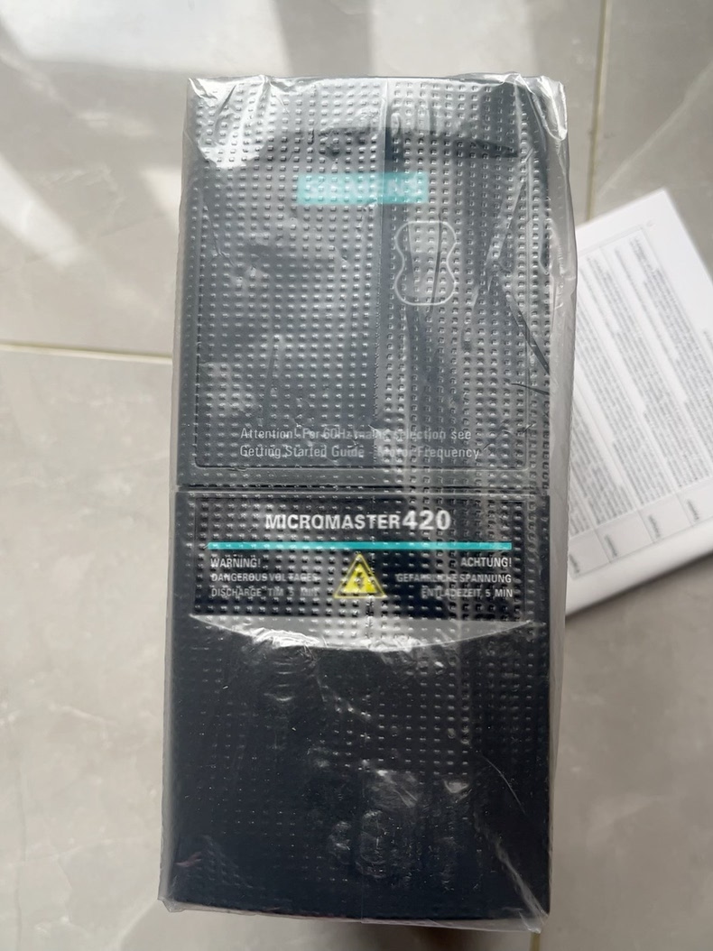 Siemens 6SE6420-2UD17-5AA1 MICROMASTER 420 Преобразователь частоты 3