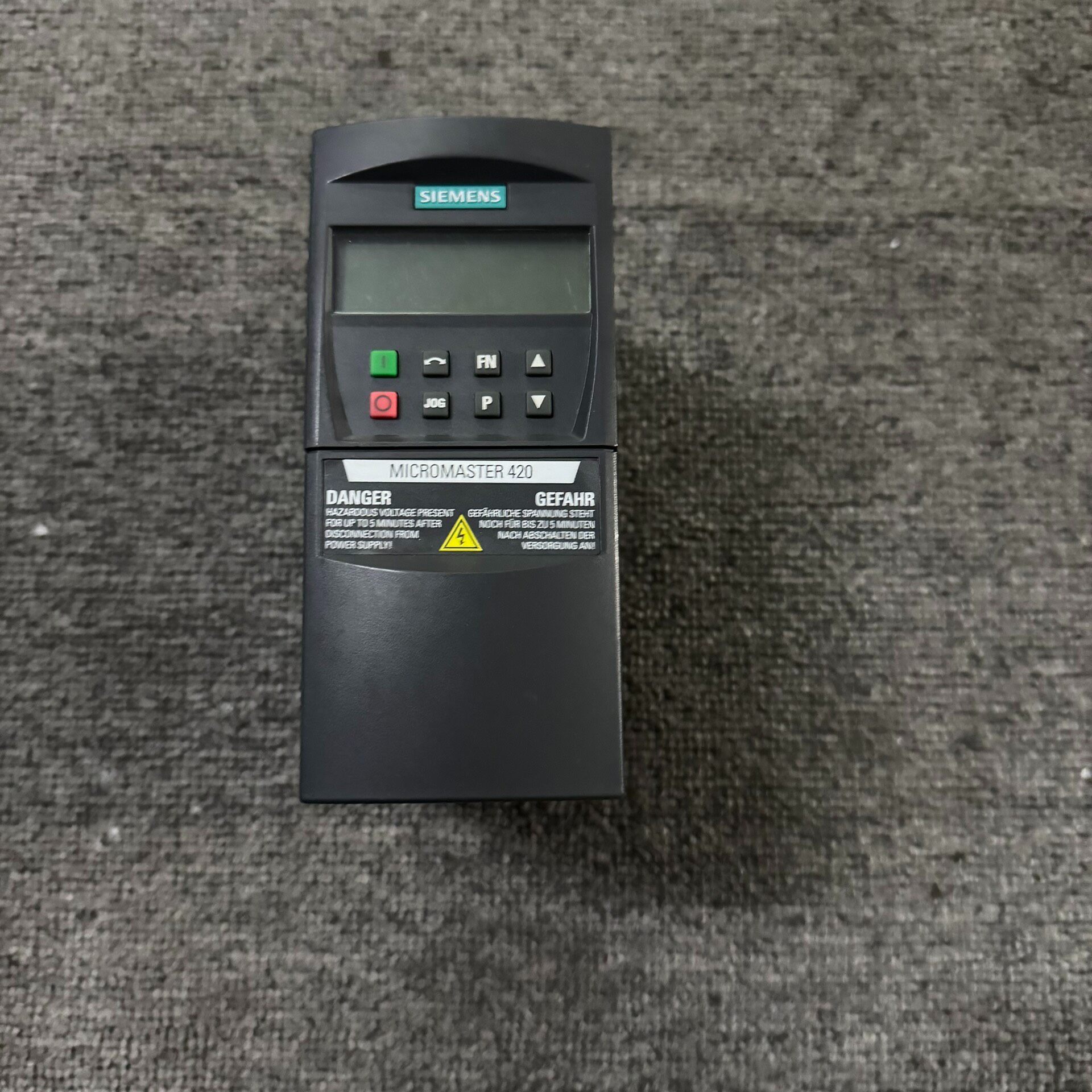 Siemens 6SE6420-2UD21-5AA1 MICROMASTER 420 Преобразователь частоты