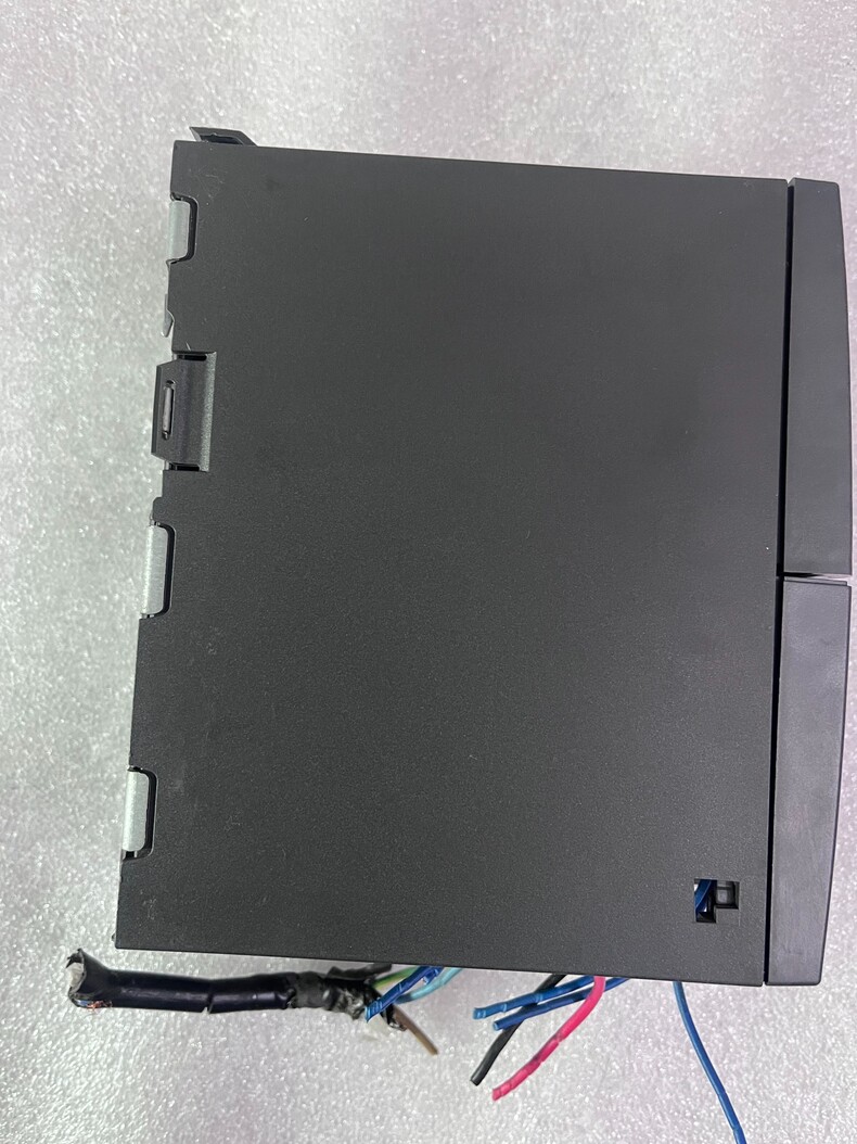 Siemens 6SE6420-2UC17-5AA1 MICROMASTER 420 Преобразователь частоты 4