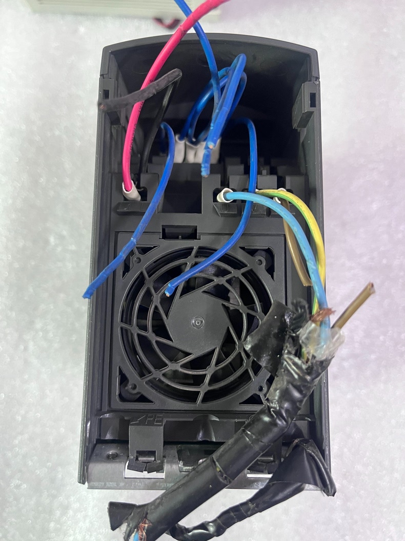 Siemens 6SE6420-2UC17-5AA1 MICROMASTER 420 Преобразователь частоты 6