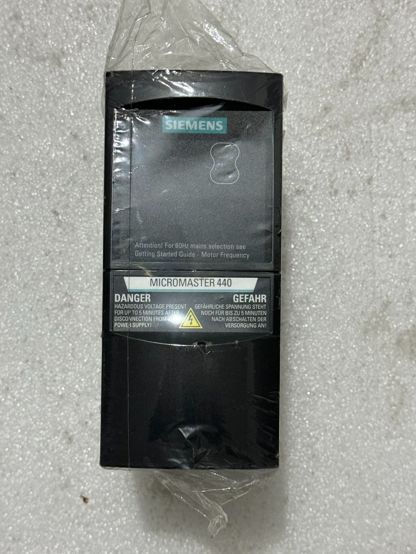 Siemens 6SE6440-2UD13-7AA1 MICROMASTER 440 Преобразователь частоты
