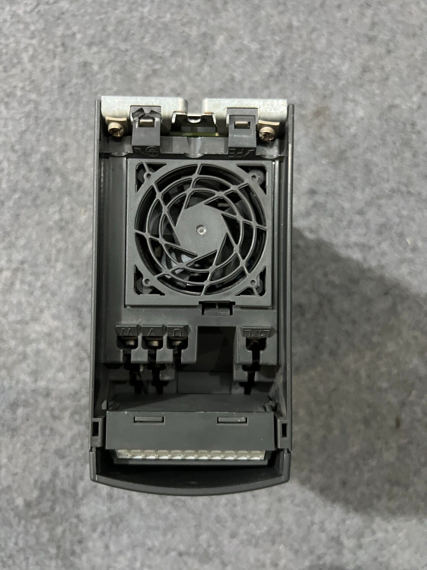 Siemens 6SE6440-2UD21-1AA1 MICROMASTER 440 Преобразователь частоты 6