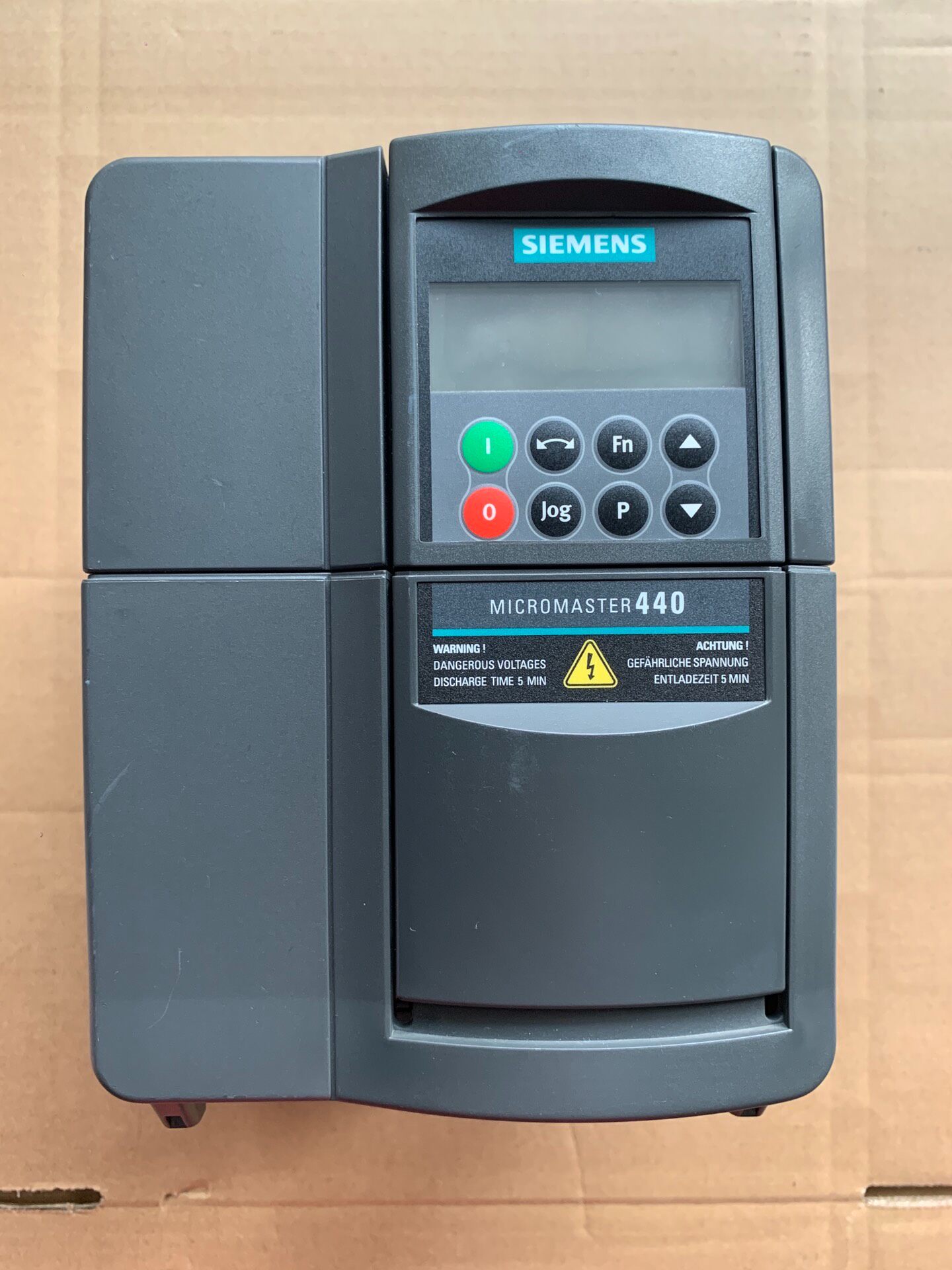 Siemens 6SE6440-2UD23-0BA1 MICROMASTER 440 Преобразователь частоты