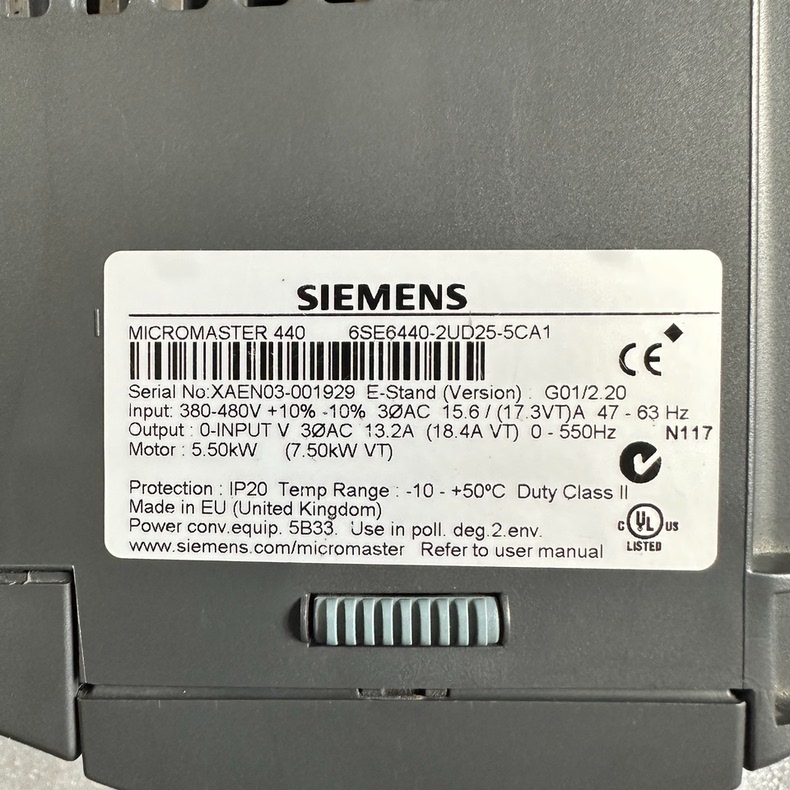 Siemens 6SE6440-2UD25-5CA1 MICROMASTER 440 Преобразователь частоты 3