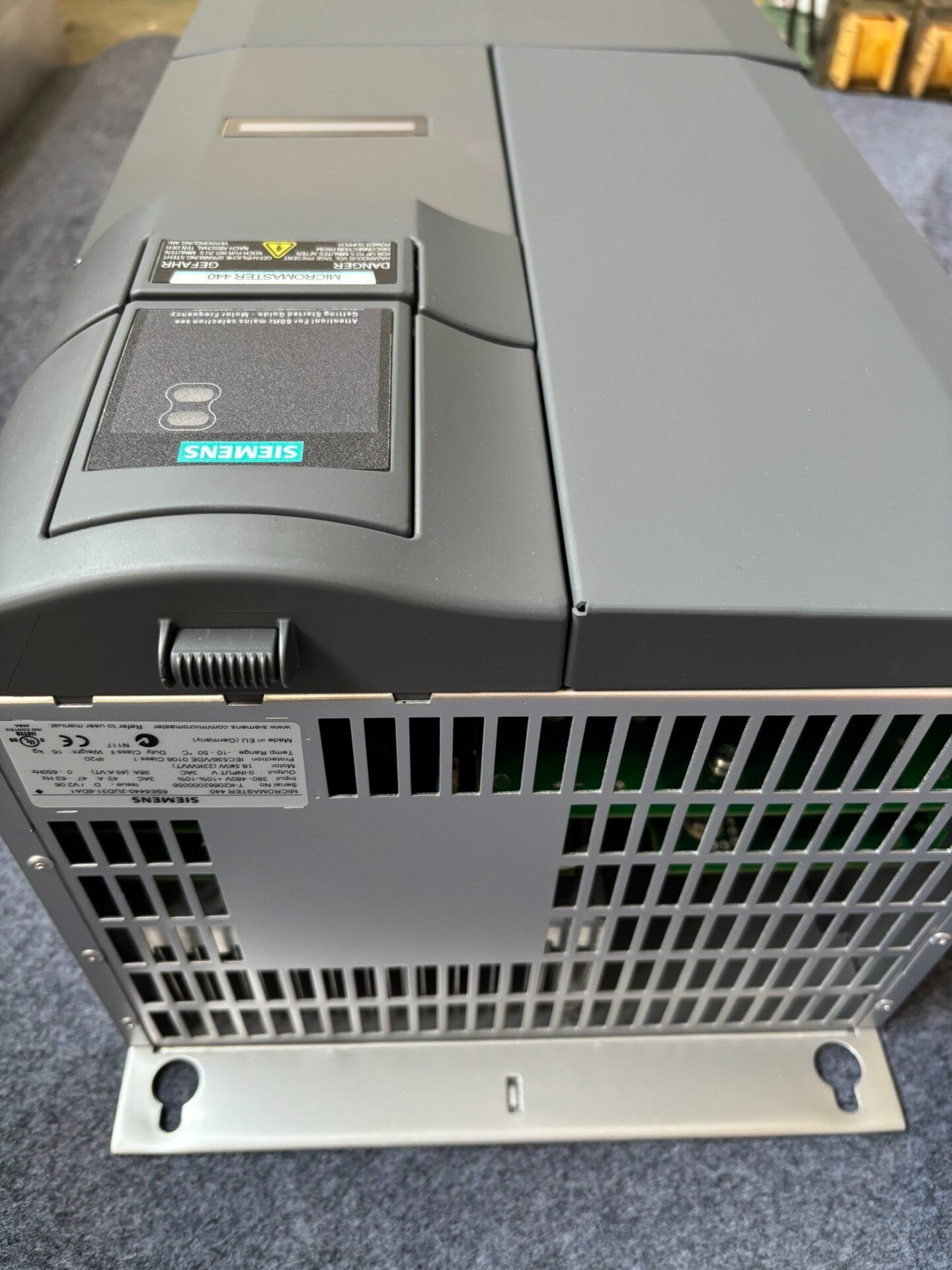 Siemens 6SE6440-2UD32-2DA1 MICROMASTER 440 Преобразователь частоты 3