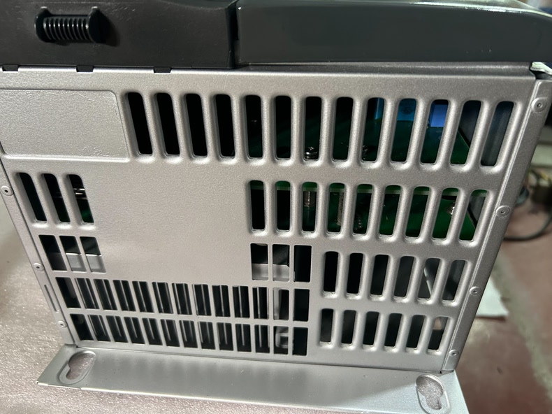 Siemens 6SE6440-2UD33-0EA1 MICROMASTER 440 Преобразователь частоты 4