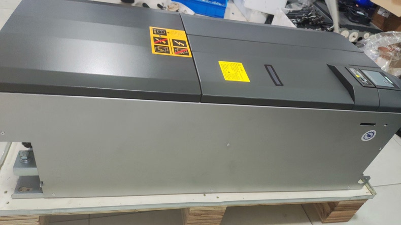 Siemens 6SE6440-2UD35-5FA1 MICROMASTER 440 Преобразователь частоты 2