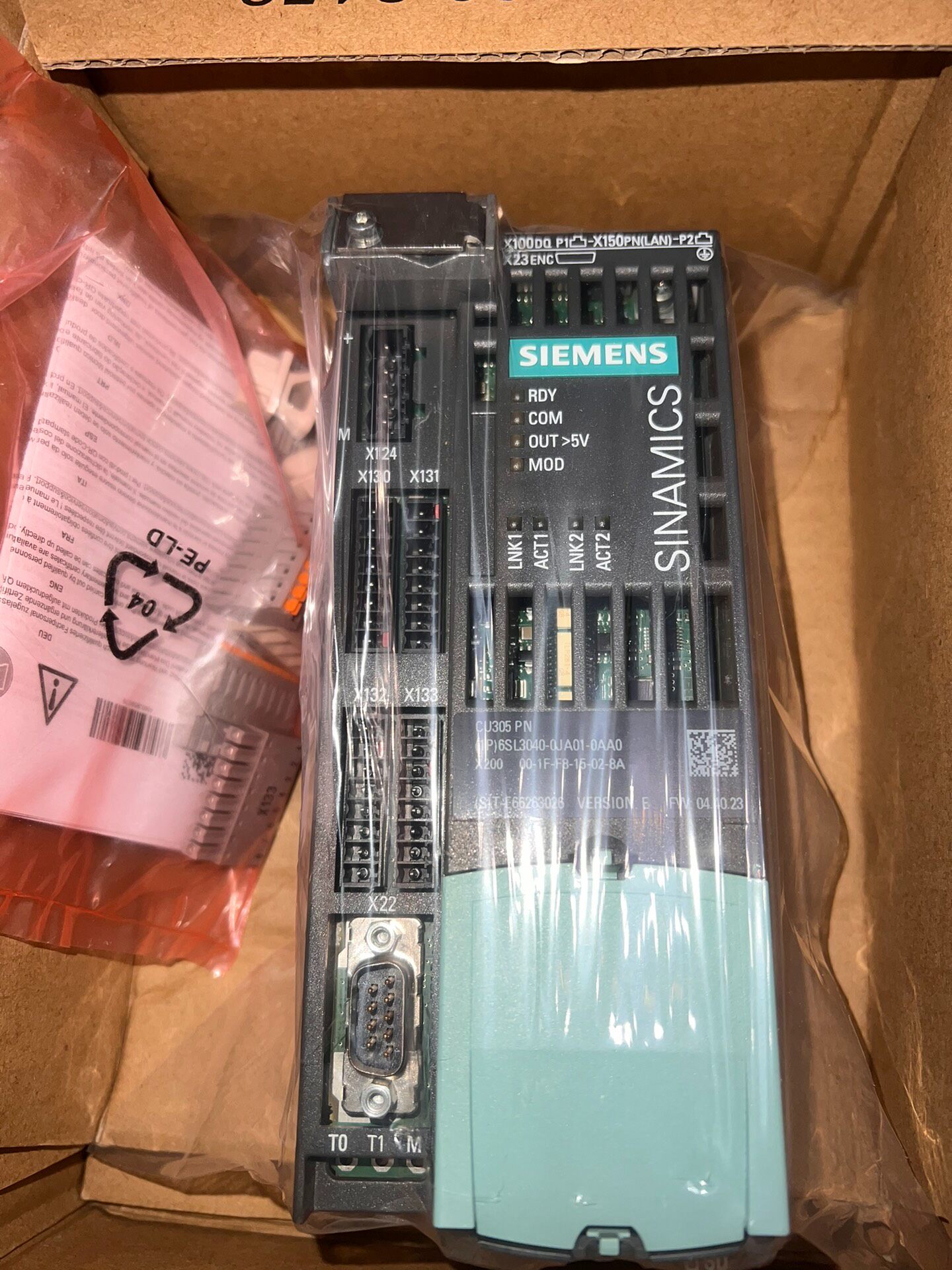 Siemens 6SL3040-0JA01-0AA0 SINAMICS S120 Сервопривод