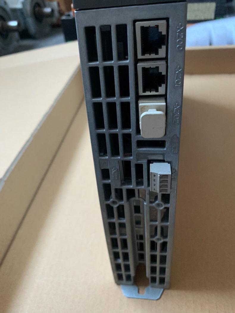 Siemens 6SL3120-1TE13-0AA4 SINAMICS S120 Сервопривод 3