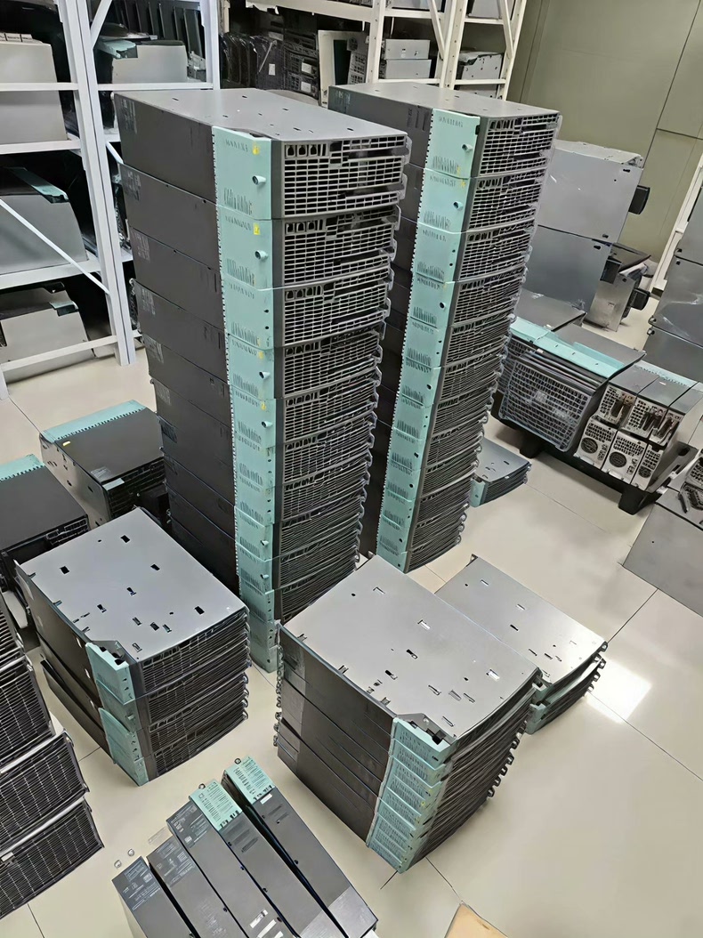 Siemens 6SL3120-1TE23-0AA3 SINAMICS S120 Сервопривод 5