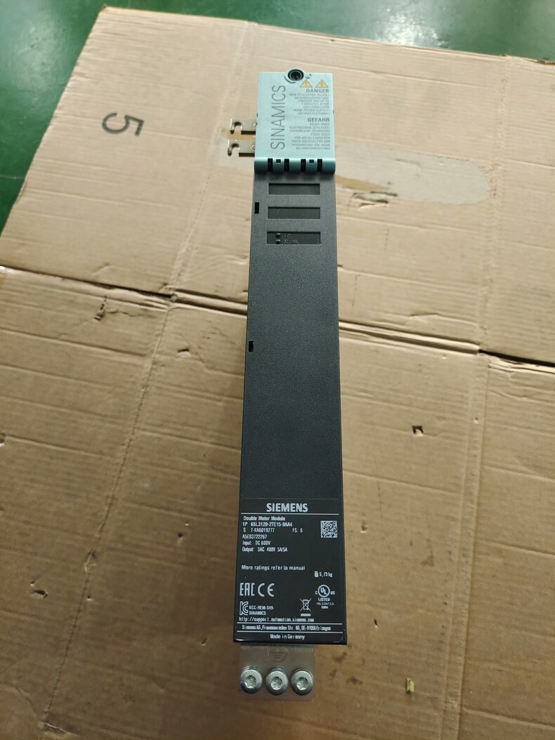 Siemens 6SL3120-2TE15-0AA4 SINAMICS S120 Сервопривод 2