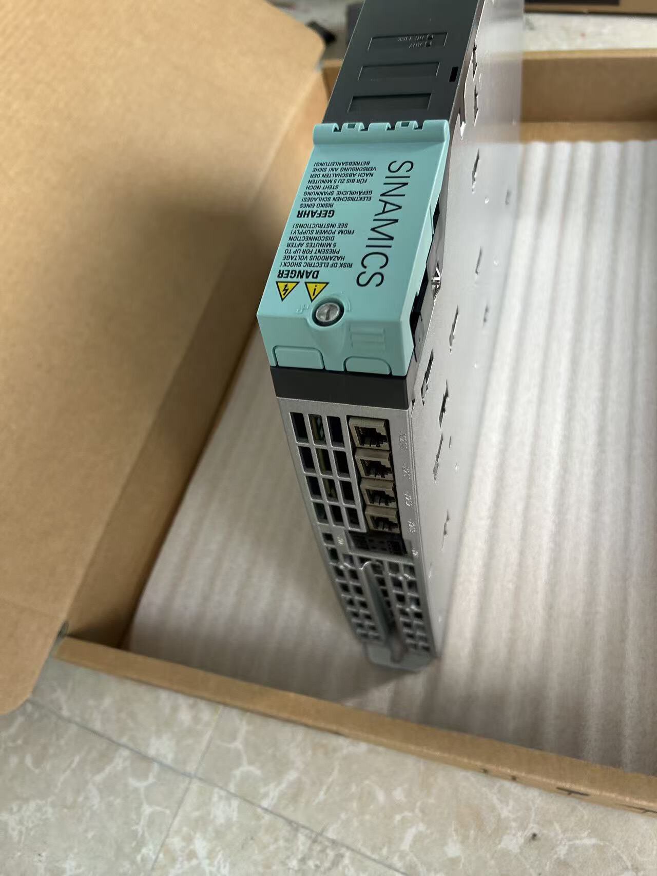 Siemens 6SL3120-2TE21-0AA4 SINAMICS S120 Сервопривод 4