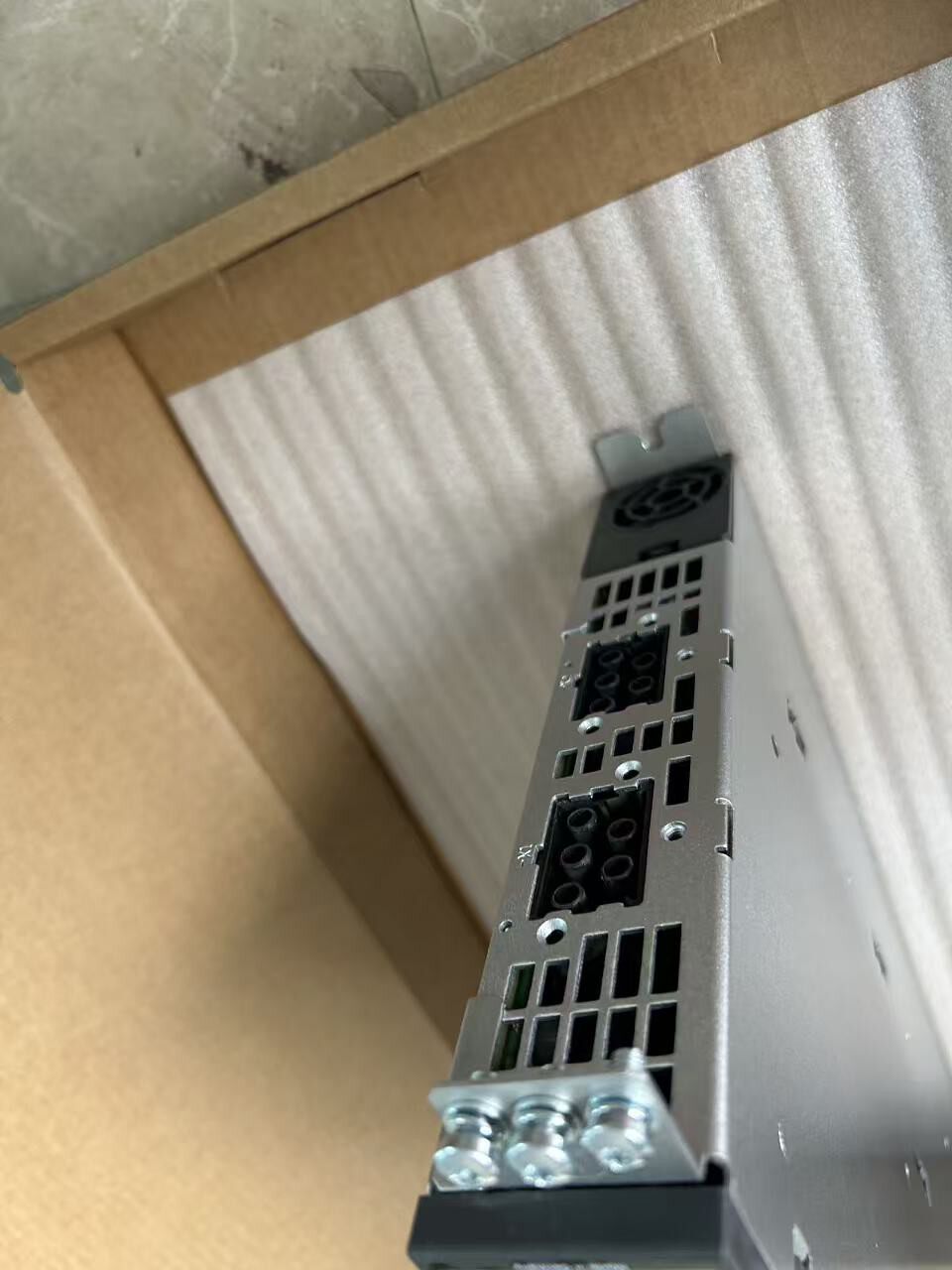 Siemens 6SL3120-2TE21-0AA4 SINAMICS S120 Сервопривод 6