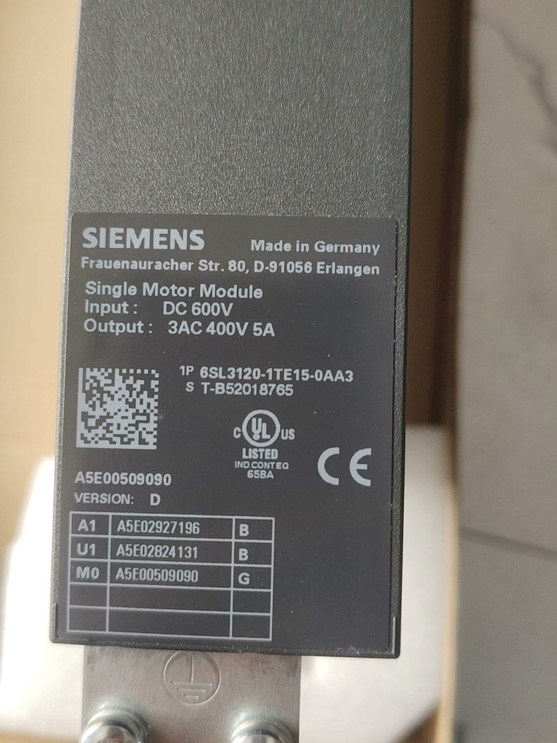 Siemens 6SL3120-1TE15-0AA3 SINAMICS S120 Сервопривод 2