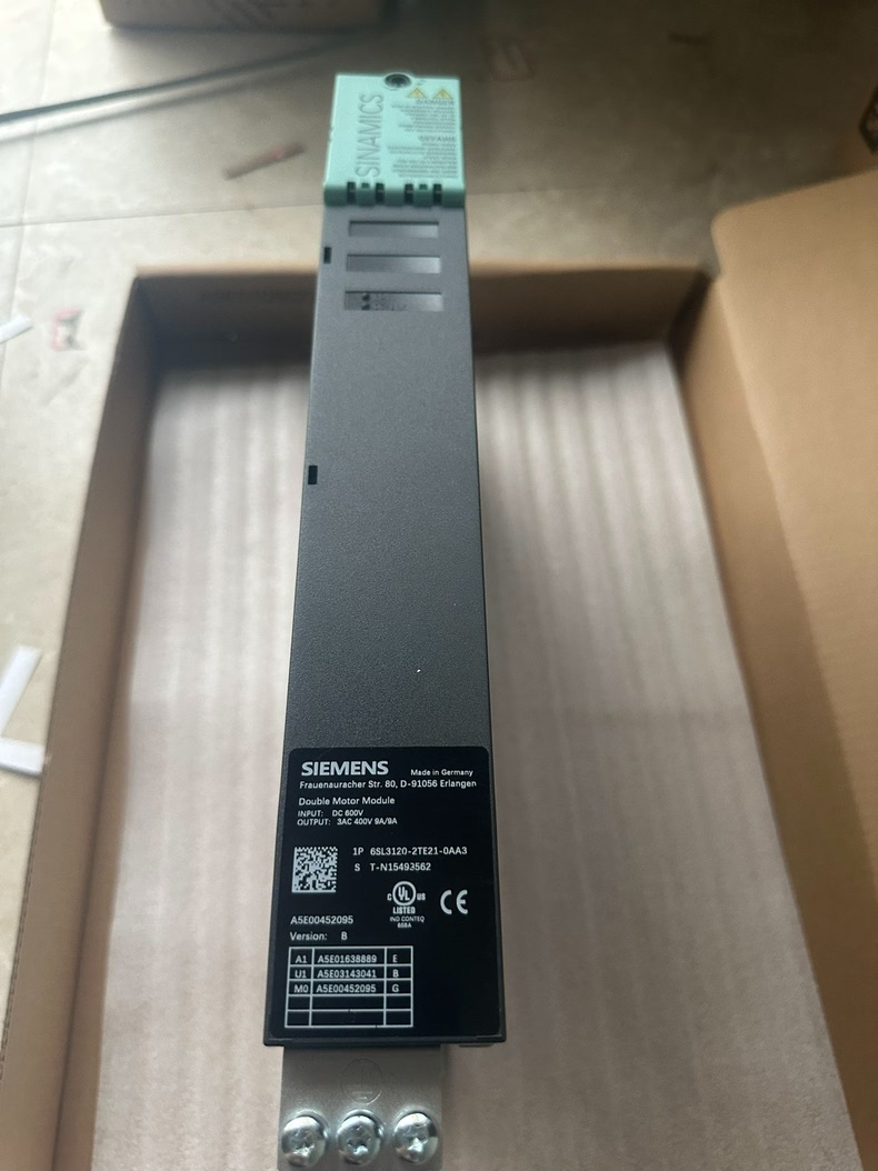 Siemens 6SL3120-2TE21-0AA3 SINAMICS S120 Сервопривод
