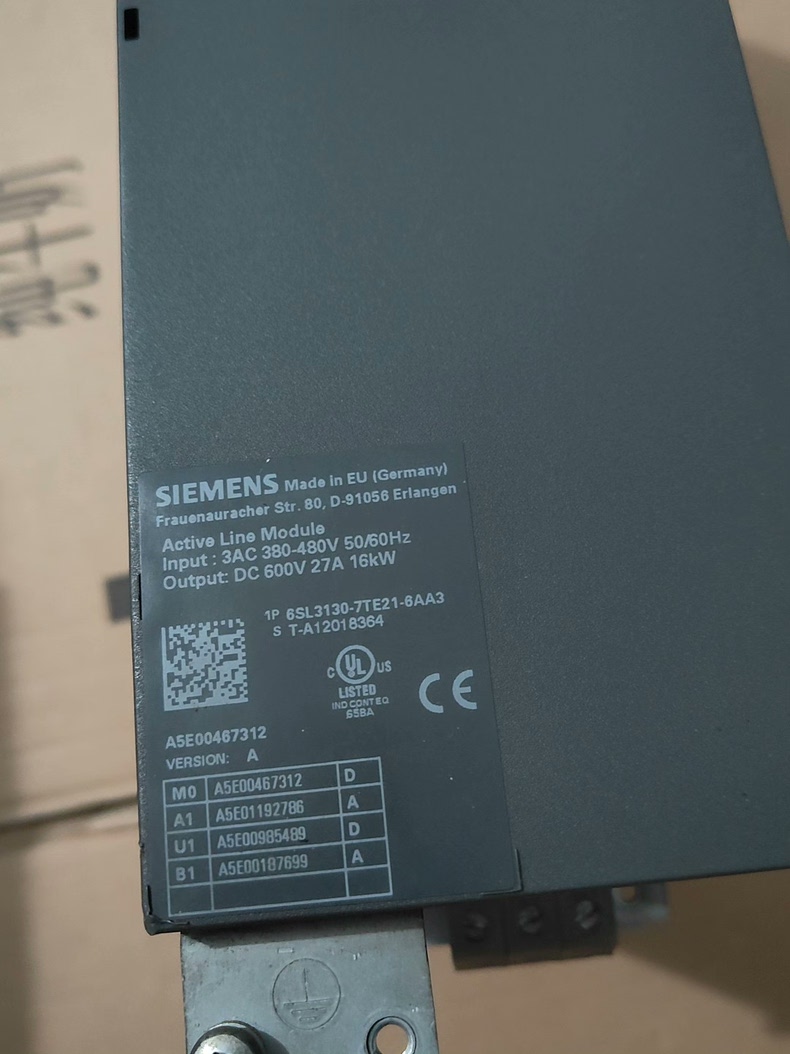 Siemens 6SL3130-7TE21-6AA3 SINAMICS S120 Сервопривод