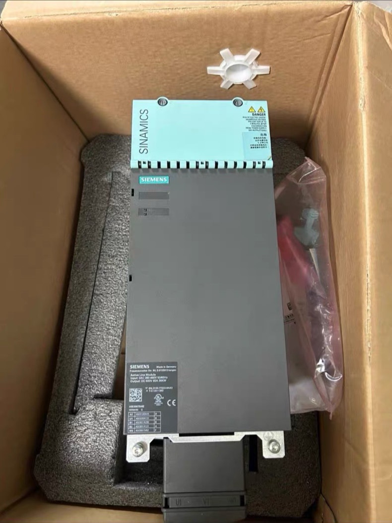 Siemens 6SL3130-7TE23-6AA3 SINAMICS S120 Сервопривод