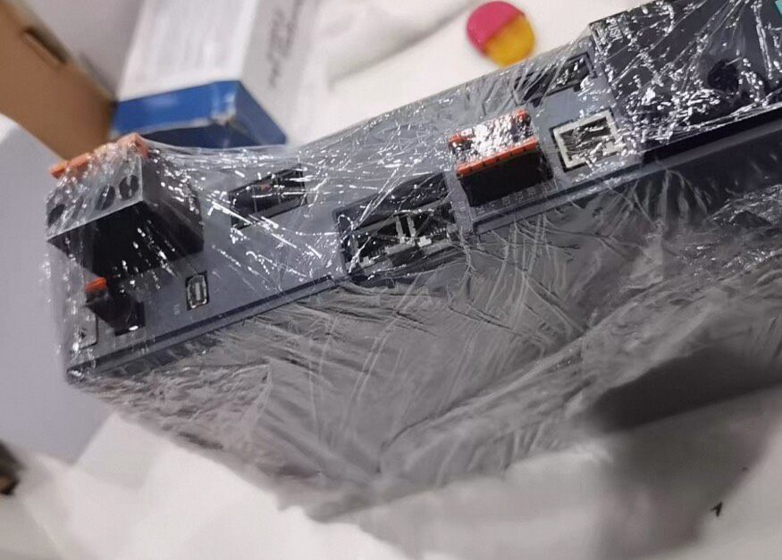 Siemens 6SL3210-5HB10-4UF0 SINAMICS S210 Сервопривод