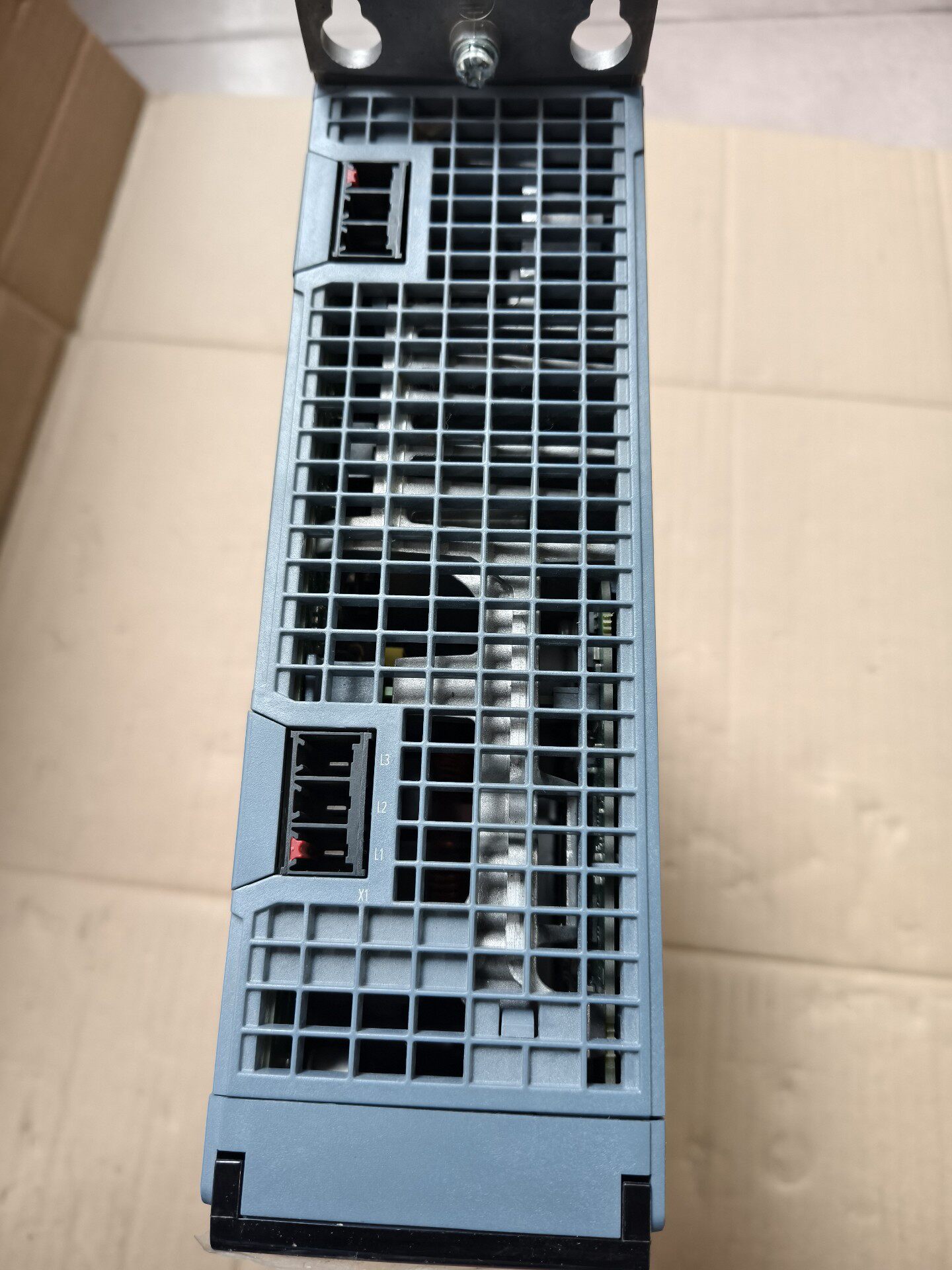 Siemens 6SL3210-5HE12-0UF0 SINAMICS S210 Сервопривод 5