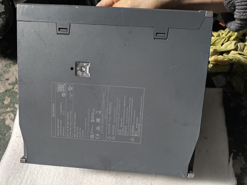 Siemens 6SL5510-1BE13-5AF0 SINAMICS S200 Сервопривод