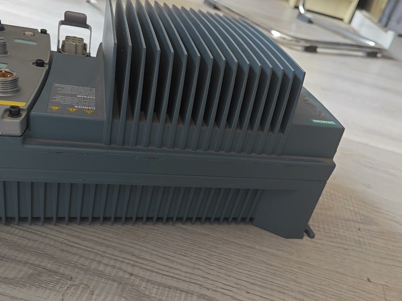Siemens 6SL3525-0PE23-0AA1 SINAMICS G120D Децентрализованный преобразователь частоты 3