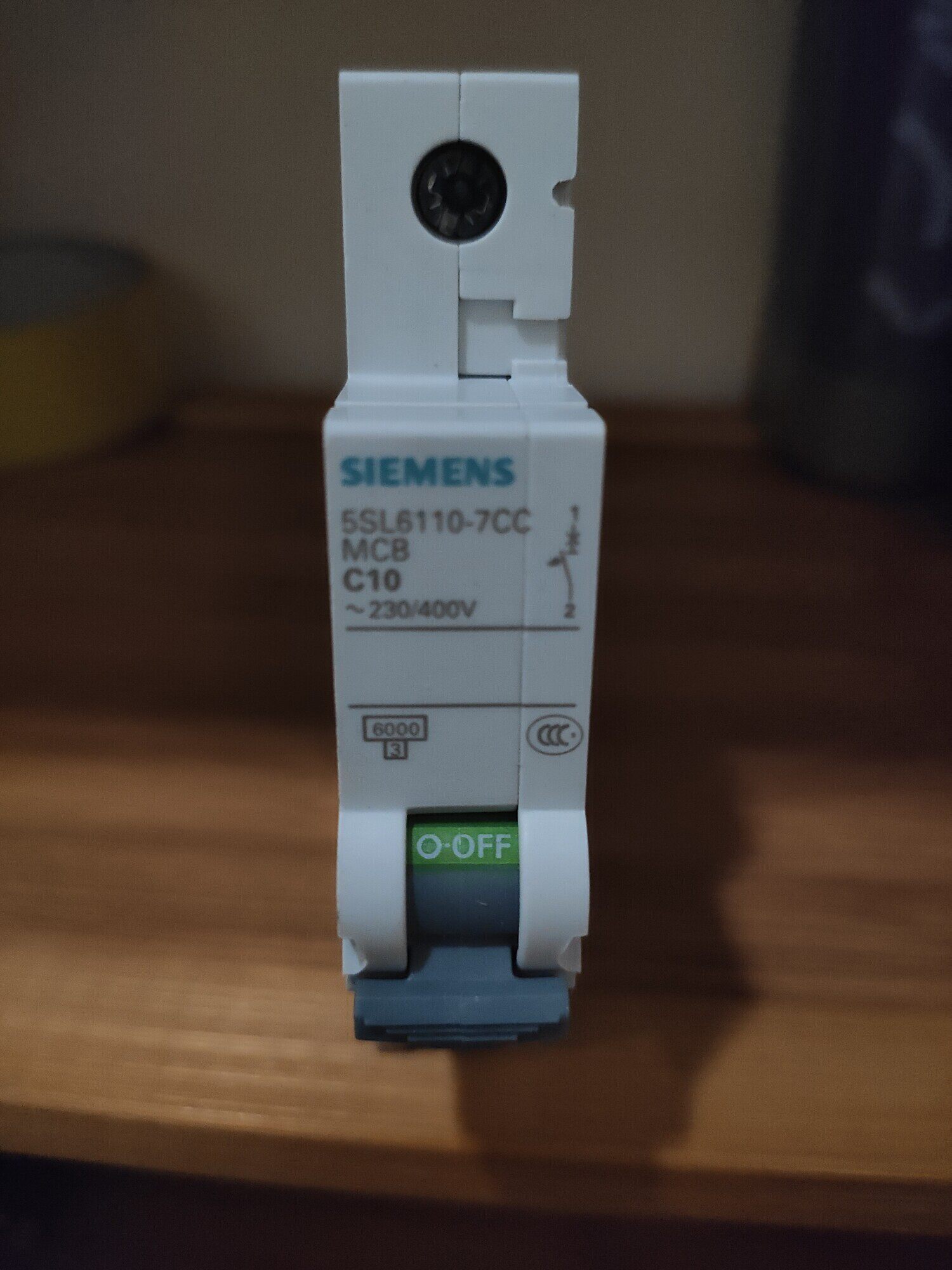 Siemens 5SL6110-7CC 5SL Модульный автоматический выключатель