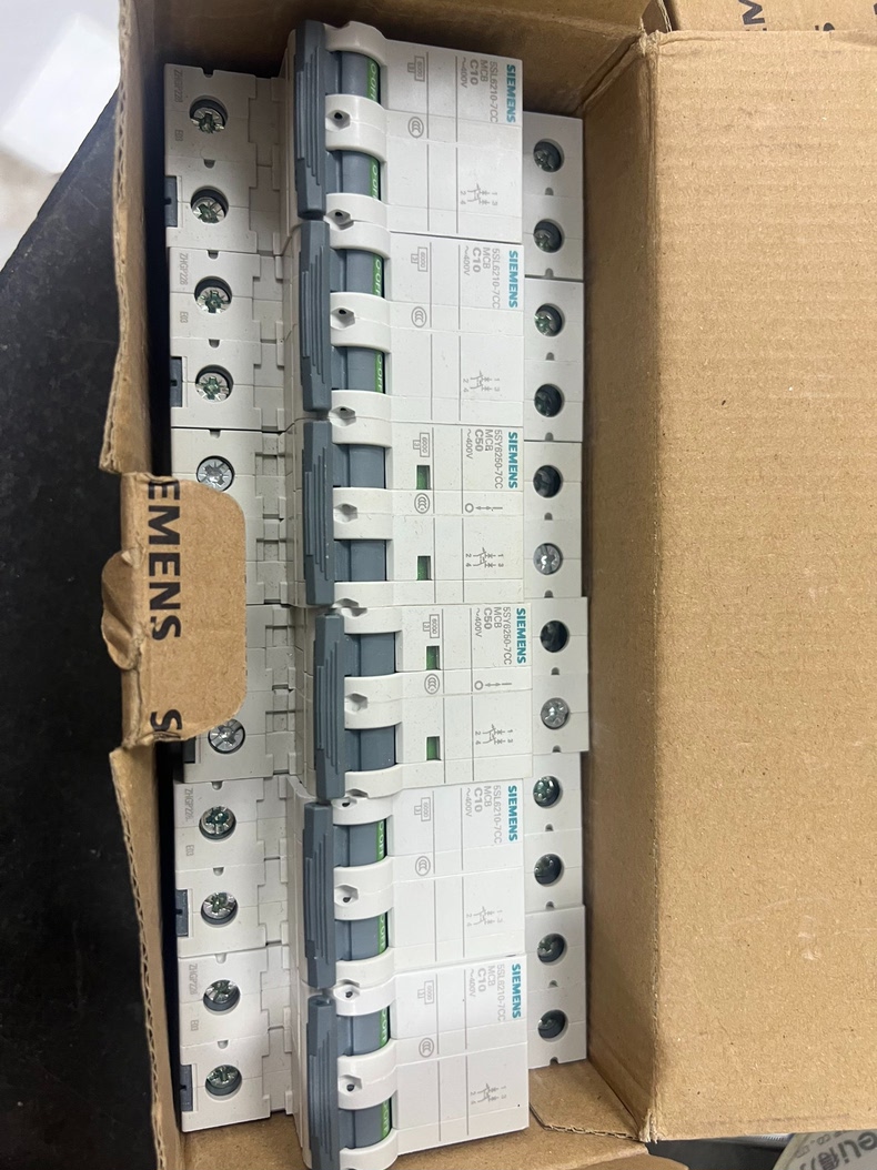 Siemens 5SL6210-7CC 5SL Модульный автоматический выключатель