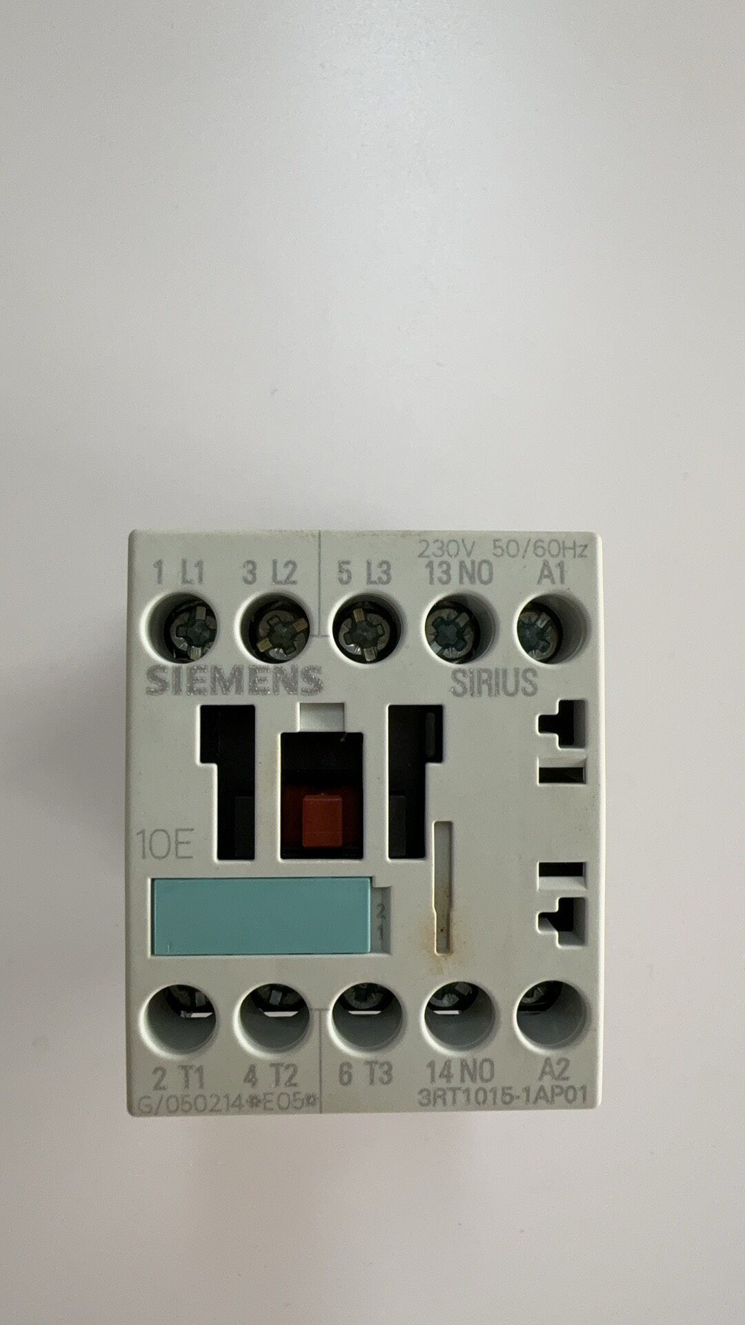 Siemens 3RT1015-1AP01 3RT1015 Контактор