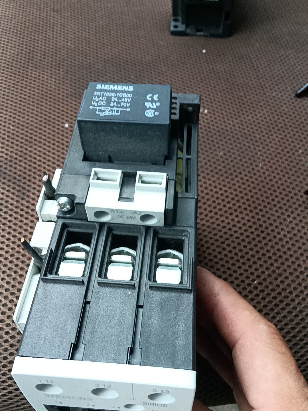 Siemens 3RT1034-1BB40 3RT1034 Контактор 4