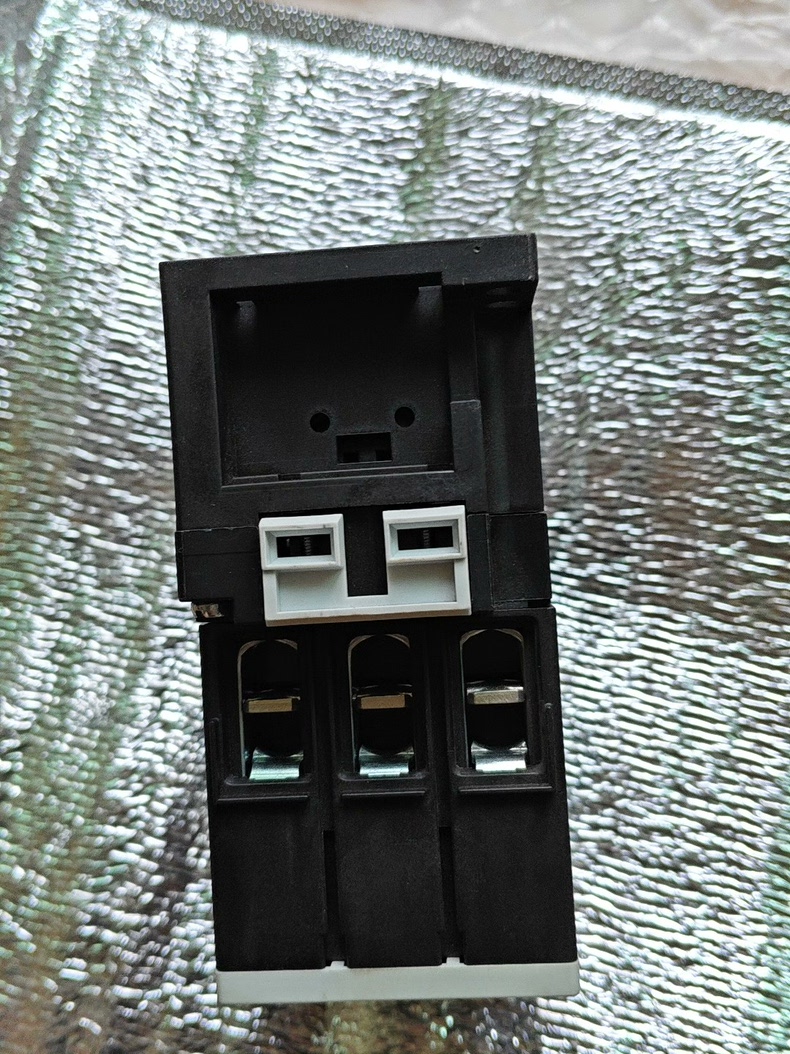 Siemens 3RT1034-1AL20 3RT1034 Контактор 5