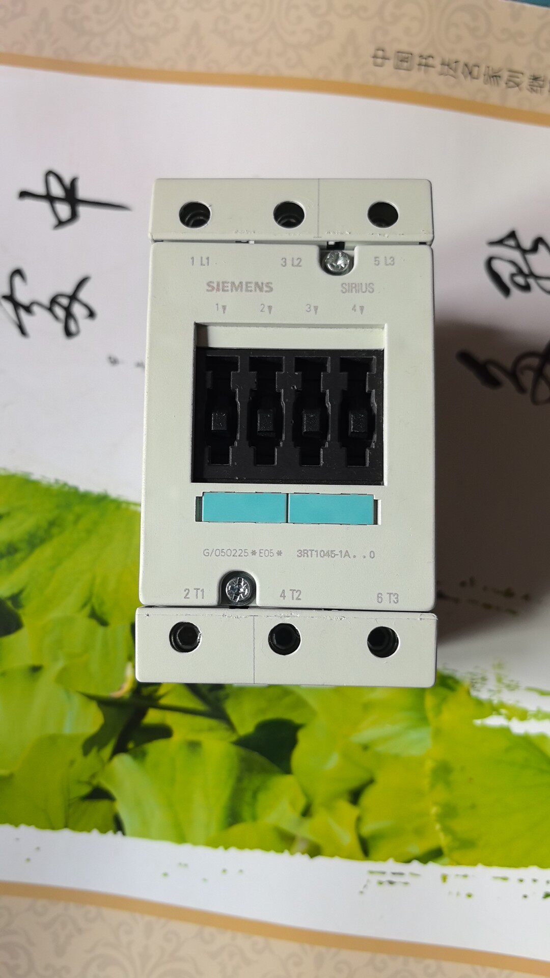 Siemens 3RT1045-1AP00 3RT1045 Контактор