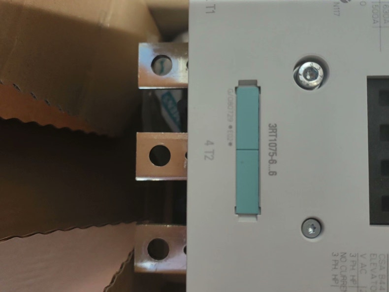 Siemens 3RT1075-6AP36 3RT1075 Контактор 2