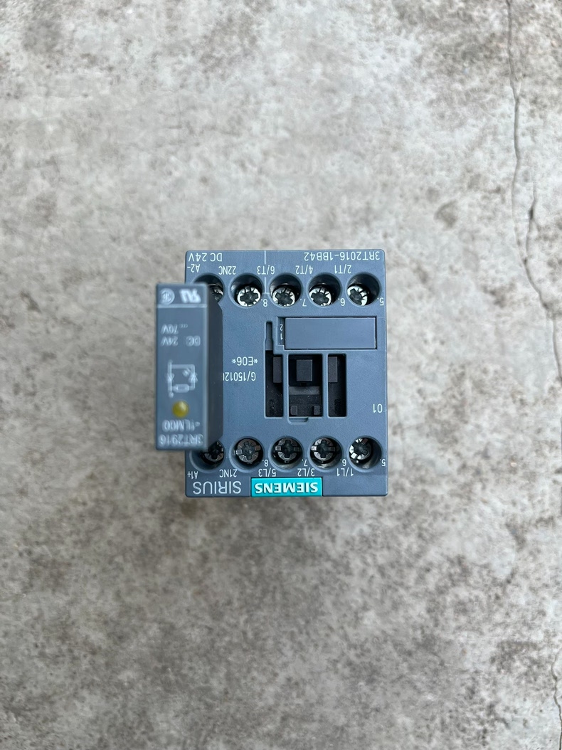 Siemens 3RT2016-1BB42 3RT2016 Контактор 3
