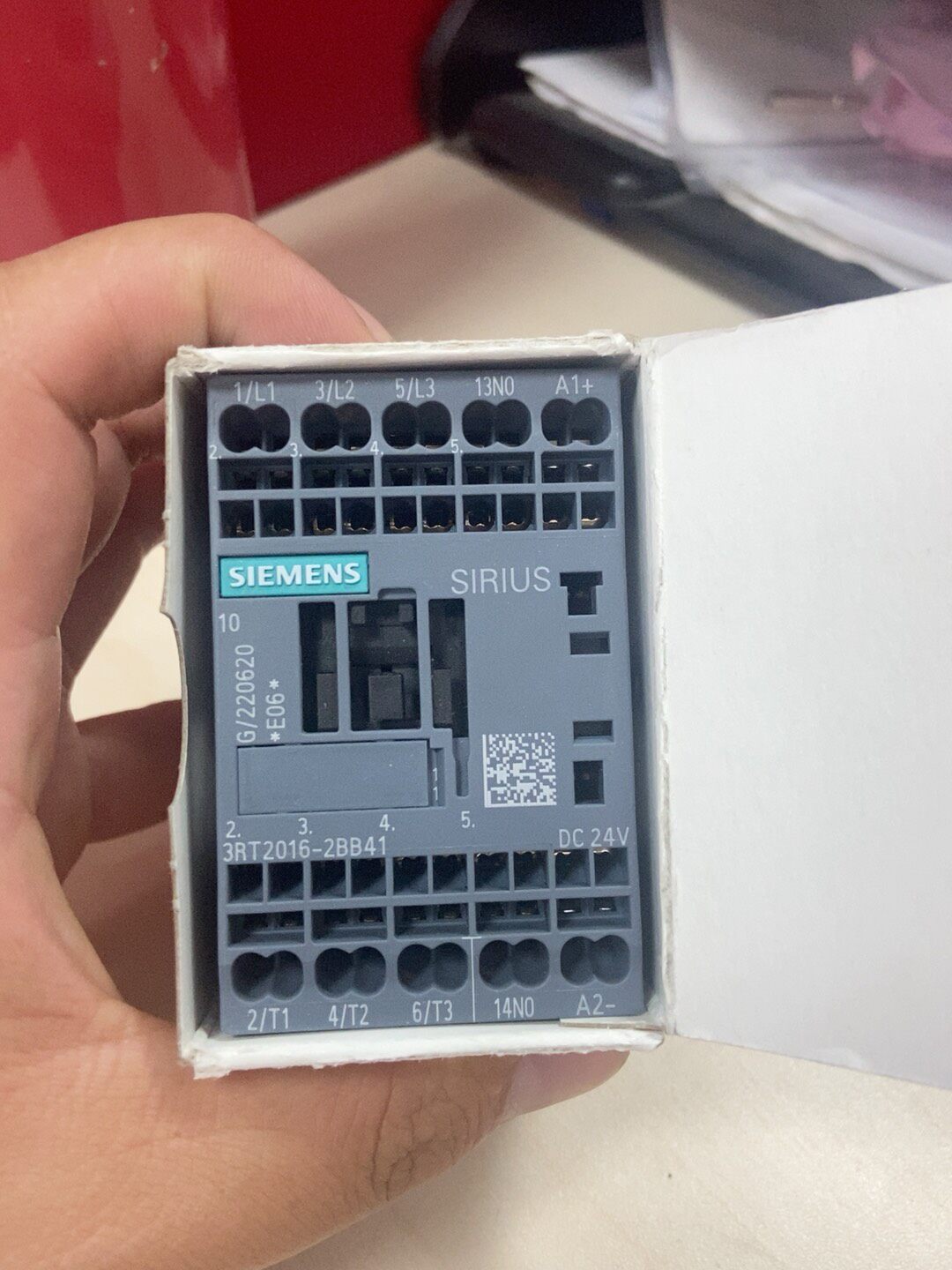 Siemens 3RT2016-2BB41 3RT2016 Контактор