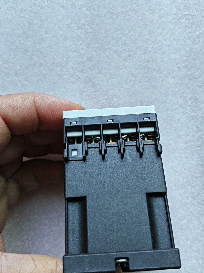 Siemens 3RH1131-1AP00 3RH11 Промежуточное реле 5