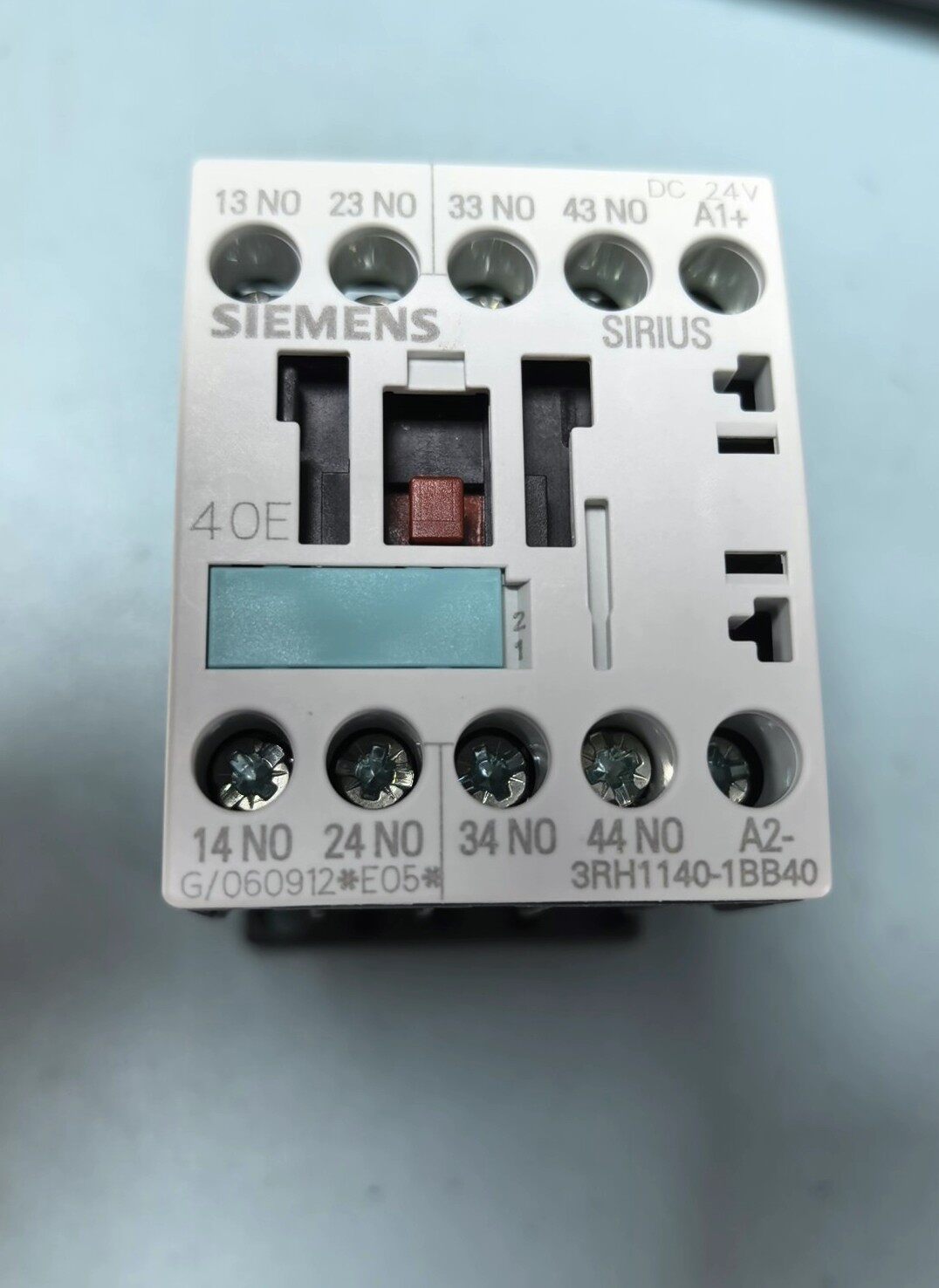 Siemens 3RH1140-1BB40 3RH11 Промежуточное реле