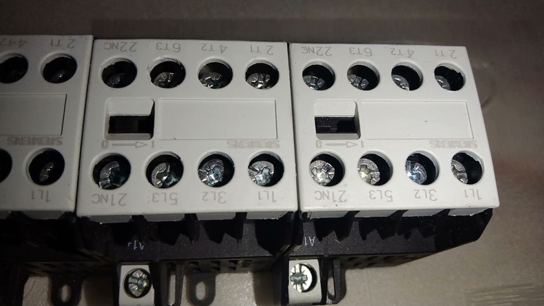 Siemens 3TG1001-0BB4 3TG10 Мини-контактор 2