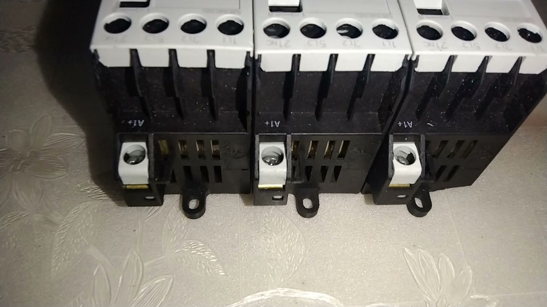 Siemens 3TG1001-0BB4 3TG10 Мини-контактор 4