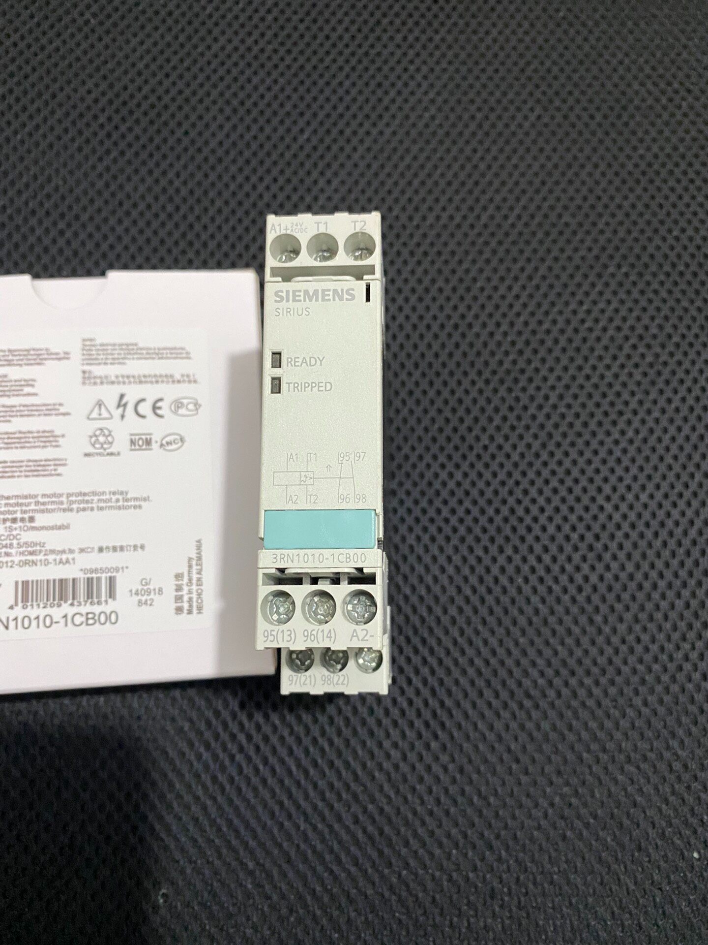 Siemens 3RN1010-1CB00 3RN Термисторное реле защиты 2