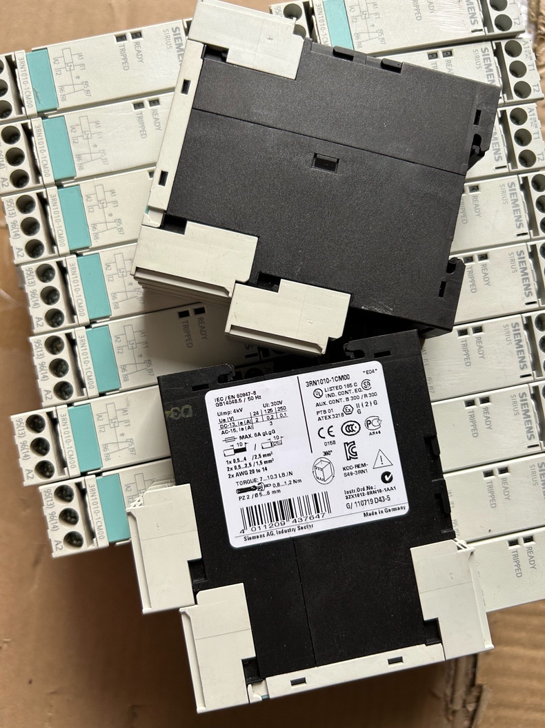 Siemens 3RN1010-1CM00 3RN Термисторное реле защиты 2