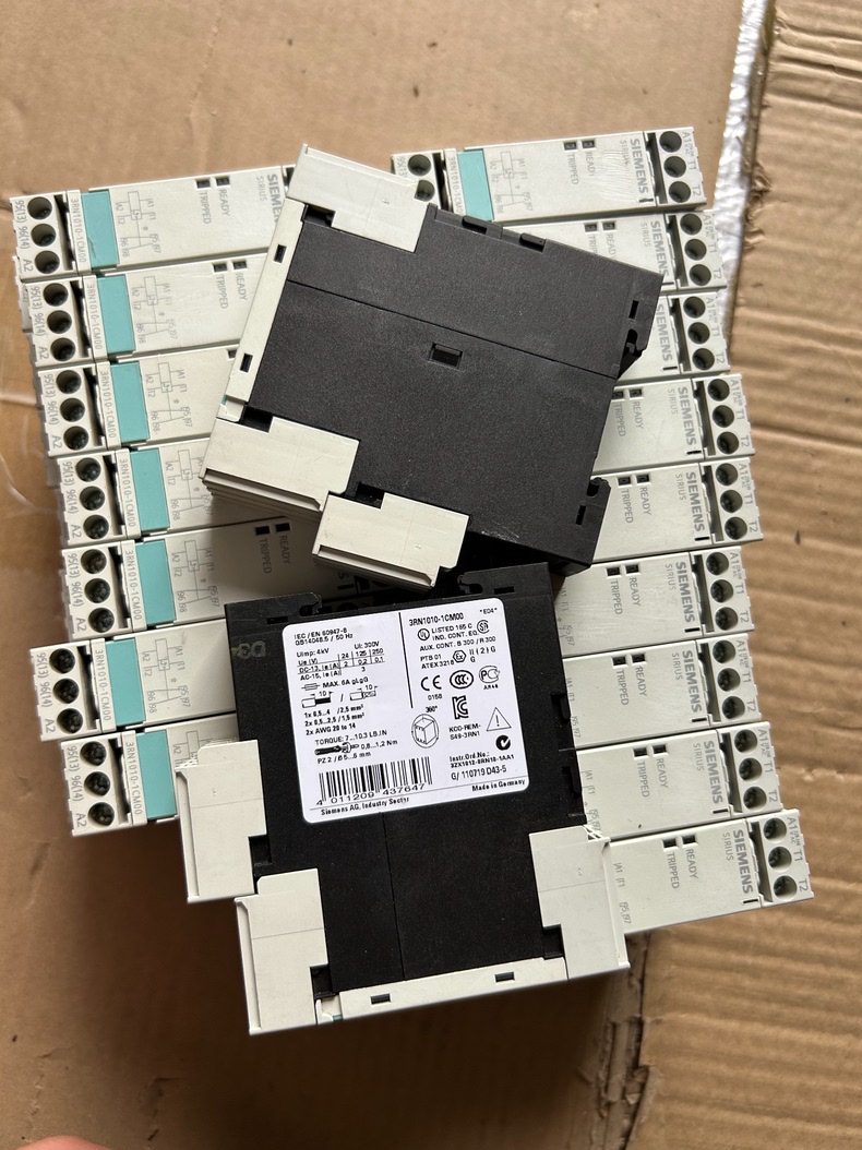 Siemens 3RN1010-1CM00 3RN Термисторное реле защиты 3
