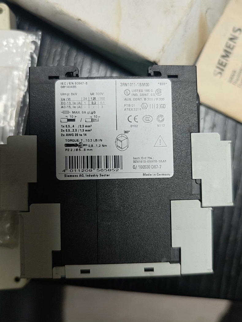Siemens 3RN1011-1BM00 3RN Термисторное реле защиты